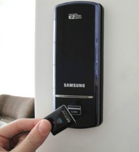 khóa thẻ từ hãng samsung