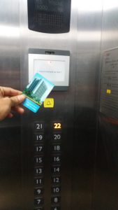 kiểm soát thẻ từ cho thang máy