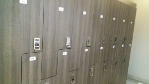 khoa-tu-locker-bang-the-tu-va-ma-so