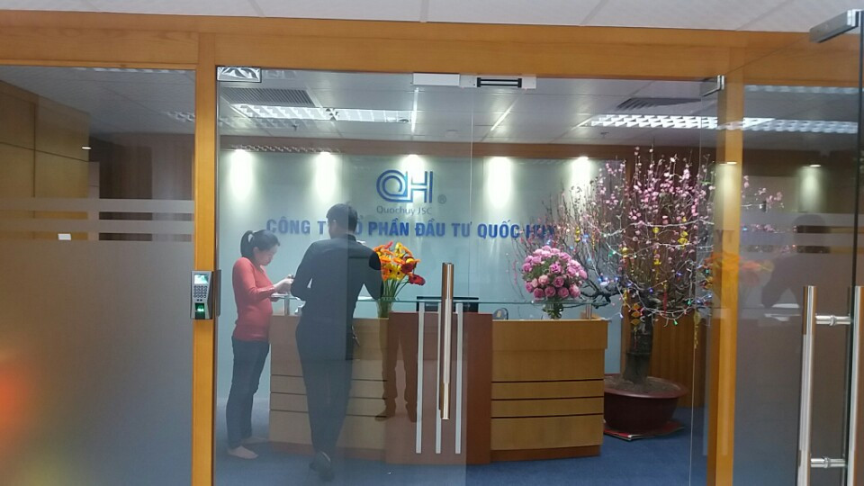 khóa cửa bằng thẻ từ được sử dụng phổ biến hiện nay