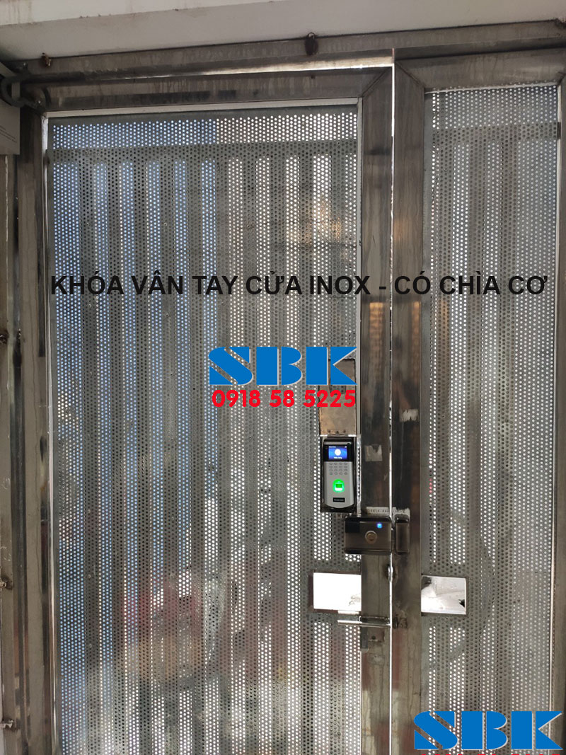 Khóa vân tay cửa inox cửa sắt có chìa cơ dự phòng