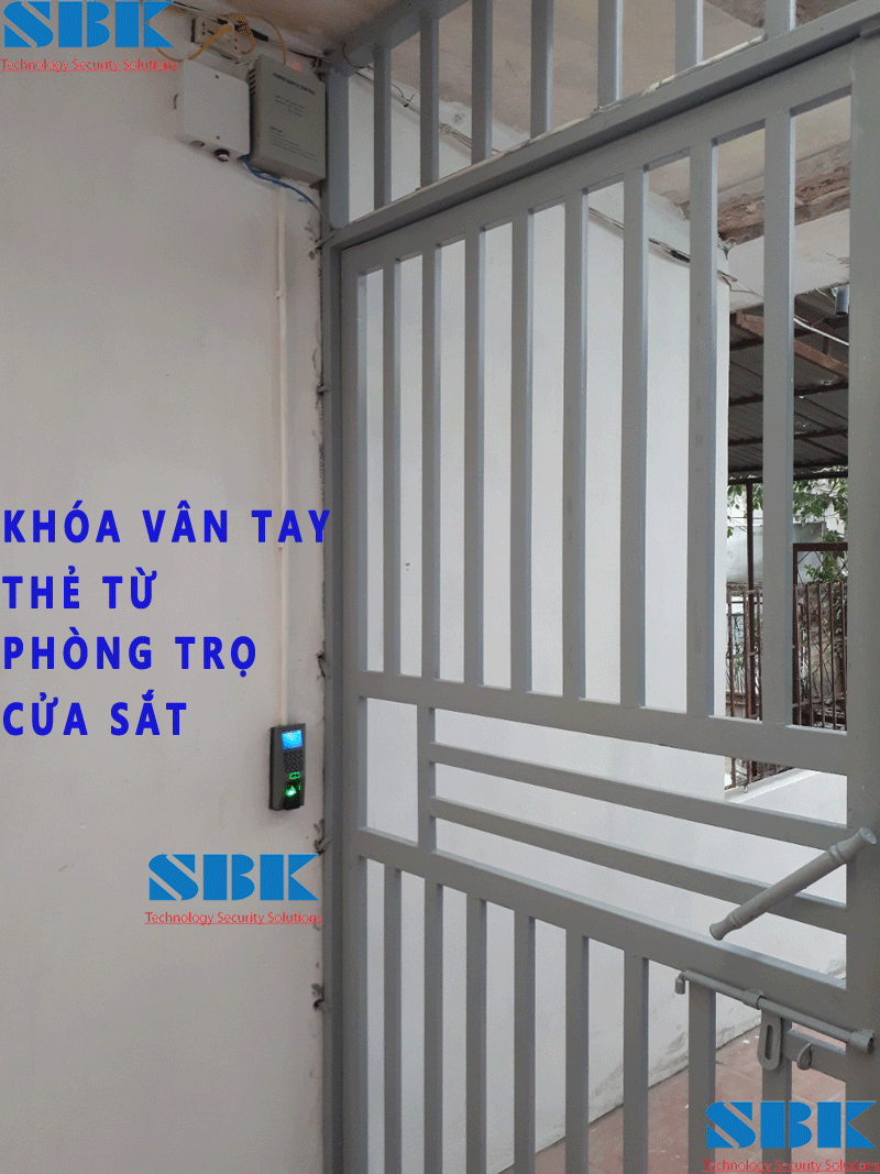 Lắp đặt khóa cửa vân tay nhà trọ cửa sắt