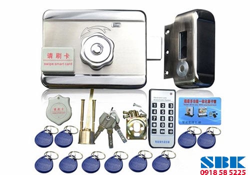 khóa cổng điện thẻ từ smart rim lock