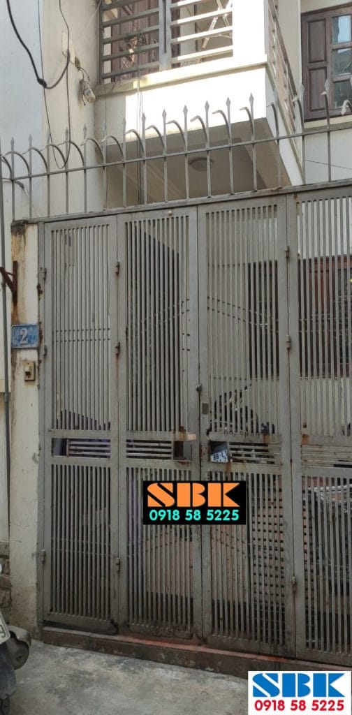 Lắp đặt khóa vân tay cửa sắt cổng ngoài trời tại Cự lộc thanh xuân Hà Nội