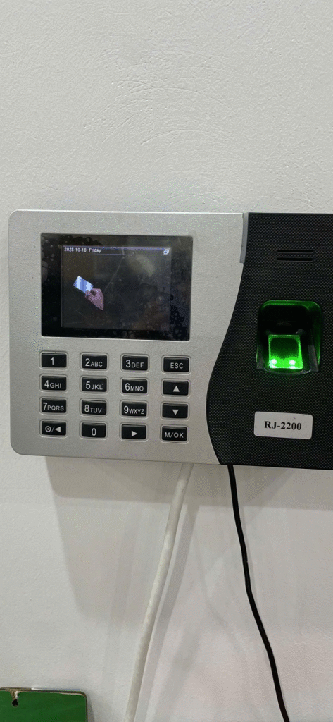 Khi Nào Cần Sửa Máy Chấm Công