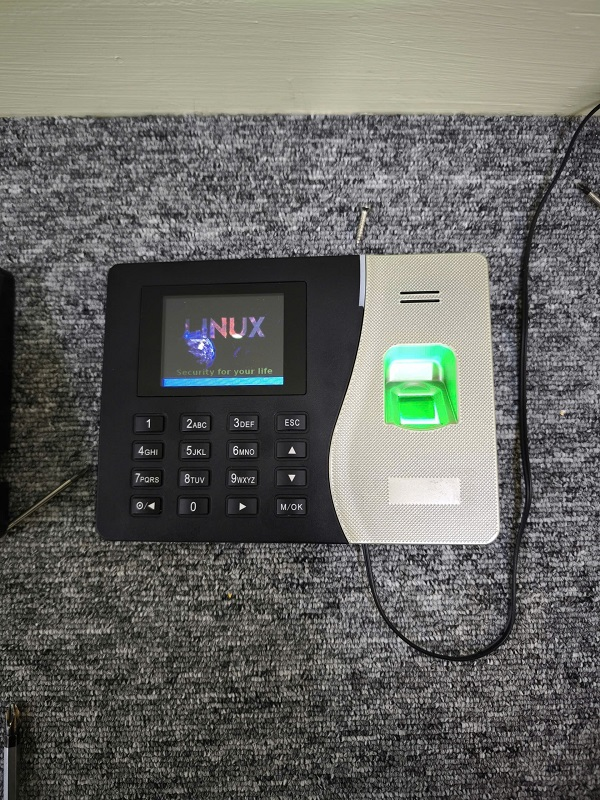 sửa lỗi máy chấm công vân tay không nhận